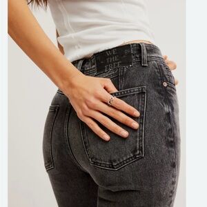 We The Free Women's Xena sz 28 Black Jeans